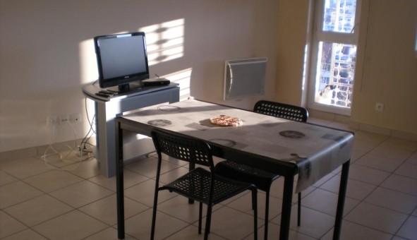 Logement tudiant Studio à Sedan (08200)