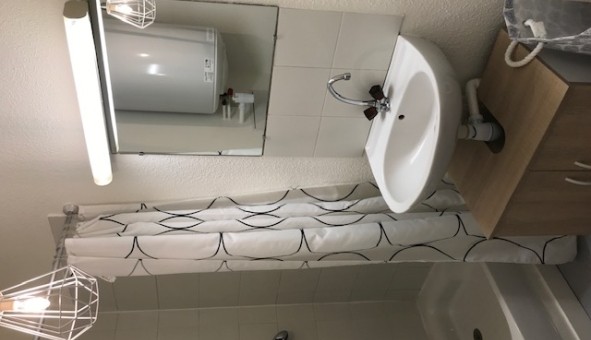 Logement tudiant Studio à Sedan (08200)