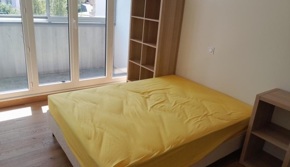 Logement tudiant Location Studio Vide Sedan (08200)