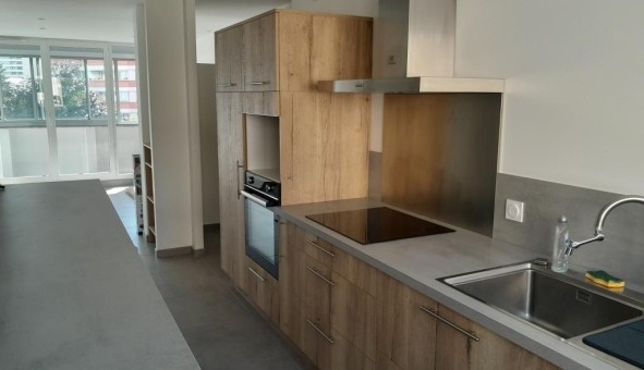 Logement tudiant Studio à Sedan (08200)