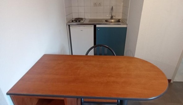 Logement tudiant Studio à Sedan (08200)