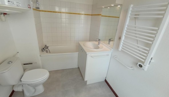 Logement tudiant Studio à Sedan (08200)