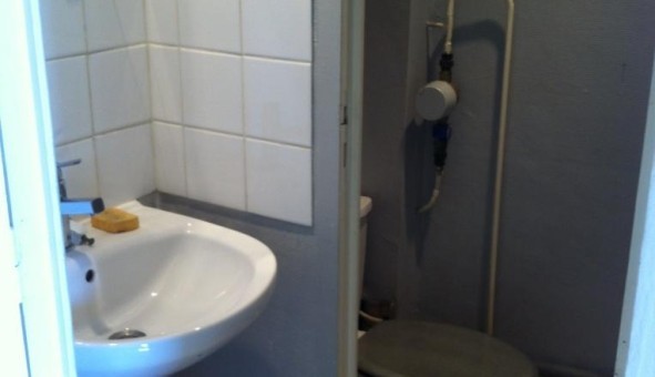 Logement tudiant Studio à Sedan (08200)