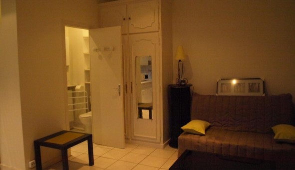 Logement tudiant Studio à Sedan (08200)