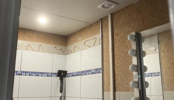 Logement tudiant Studio à Sedan (08200)