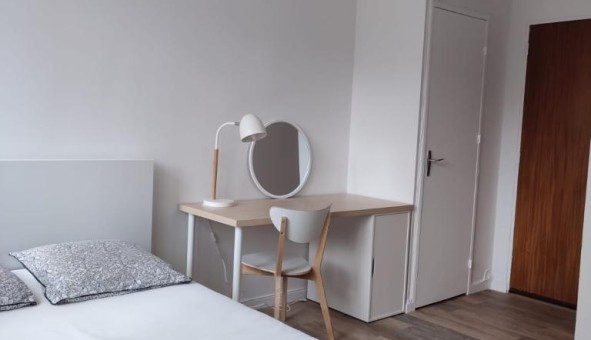 Logement tudiant Studio à Sedan (08200)