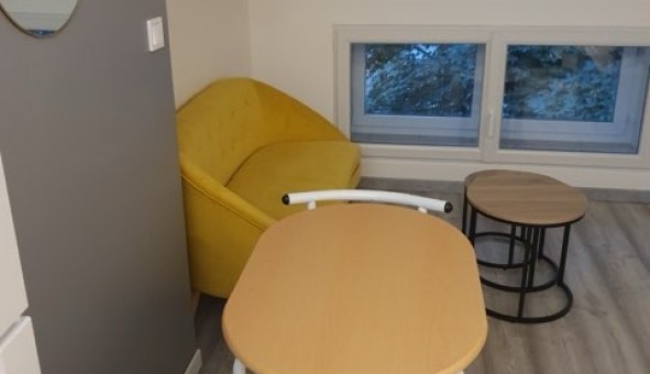 Logement tudiant Studio à Sedan (08200)