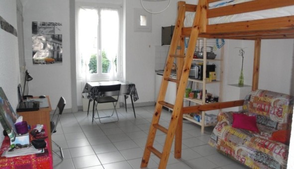 Logement �tudiant Studio &agrave; Sedan (08200)