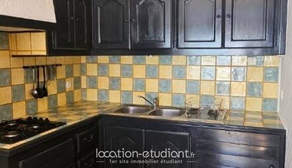 Logement tudiant Studio à Srignan du Comtat (84830)