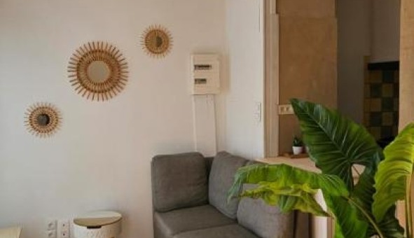 Logement tudiant Location Studio Vide Srignan du Comtat (84830)