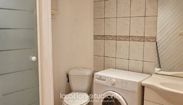 Logement �tudiant Studio &agrave; S�rignan du Comtat (84830)