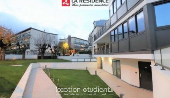 Logement tudiant Studio à Svres (92310)