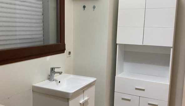 Logement tudiant Studio à Svres (92310)