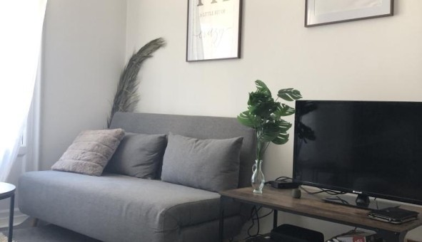 Logement tudiant Studio à Six Fours les Plages (83140)