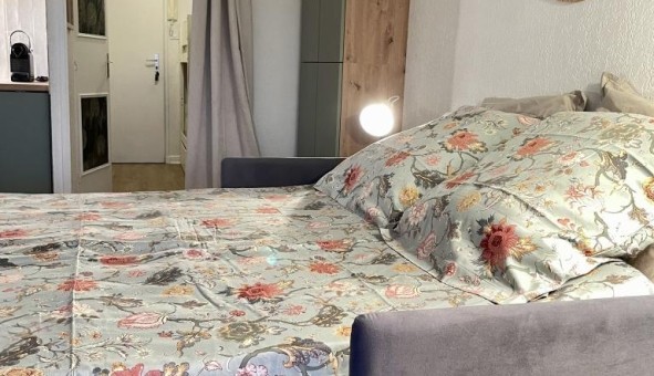 Logement tudiant Studio à Six Fours les Plages (83140)