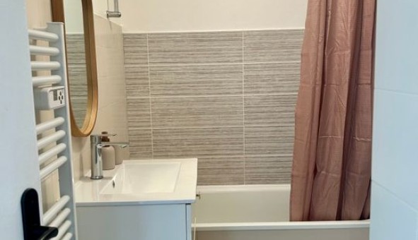 Logement �tudiant Studio &agrave; Six Fours les Plages (83140)