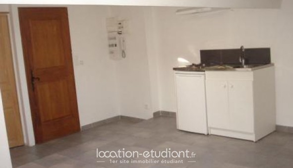 Logement tudiant Studio à Sollis Toucas (83210)