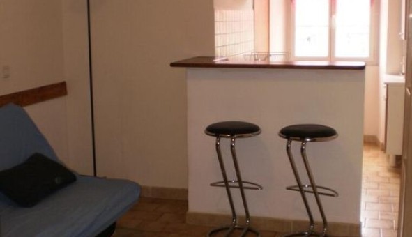 Logement �tudiant Studio &agrave; Soveria (20250)