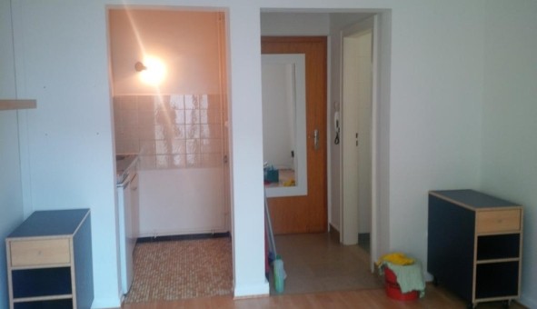 Logement tudiant Location Studio Vide Strasbourg (67000)