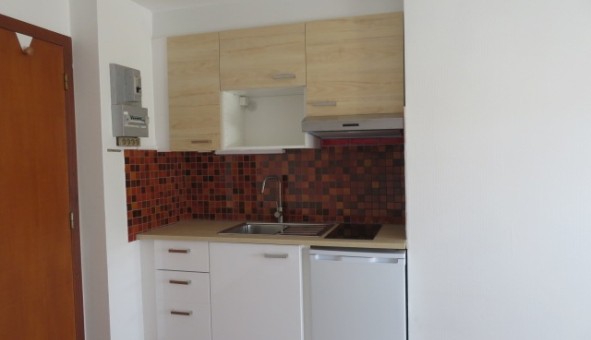 Logement tudiant Location Studio Vide Strasbourg (67000)