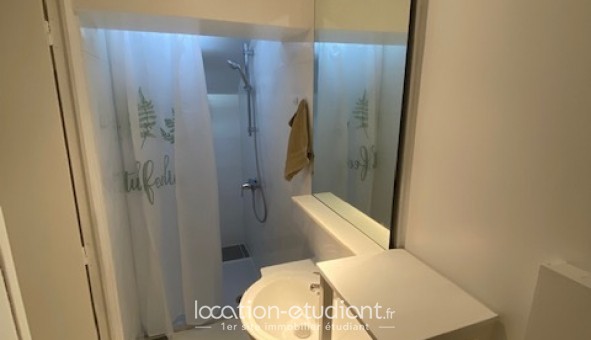 Logement tudiant Studio à Sucy en Brie (94880)