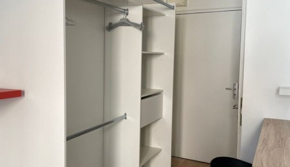 Logement �tudiant Studio &agrave; Sucy en Brie (94880)