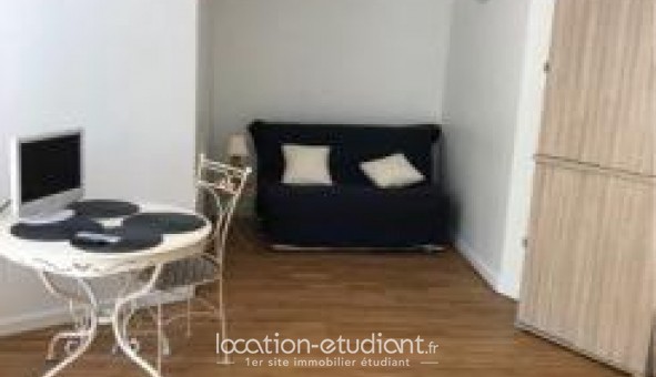 Logement tudiant Studio à Suresnes (92150)