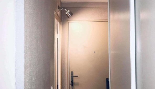 Logement tudiant Studio à Suresnes (92150)