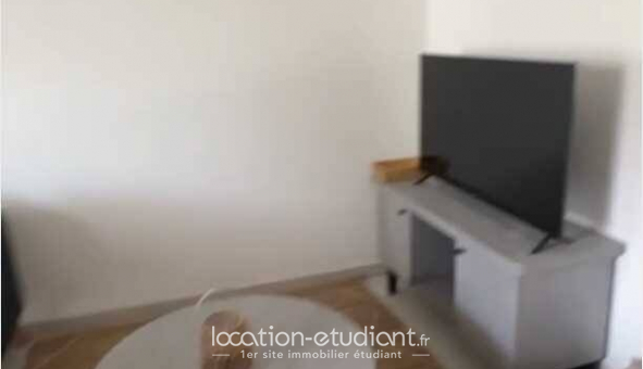 Logement tudiant Studio à Suresnes (92150)