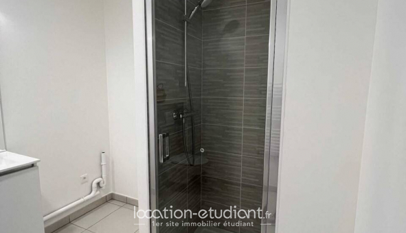 Logement tudiant Studio à Suresnes (92150)