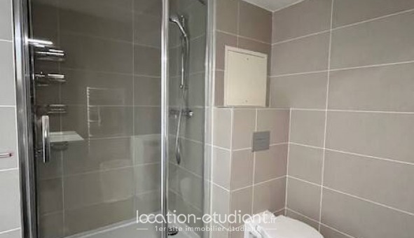 Logement tudiant Studio à Suresnes (92150)