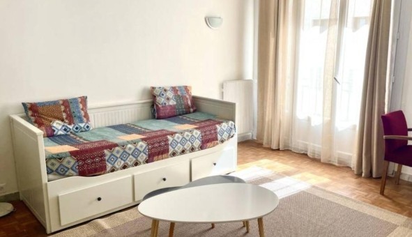 Logement tudiant Studio à Suresnes (92150)