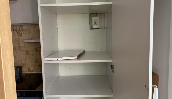 Logement tudiant Studio à Suresnes (92150)