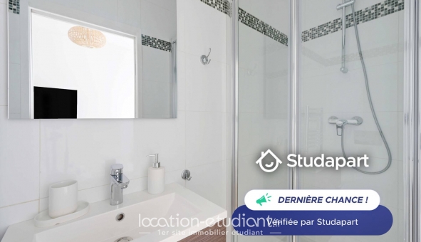 Logement étudiant Studio &agrave; Suresnes (92150)