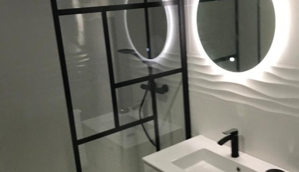 Logement �tudiant Studio &agrave; Suresnes (92150)