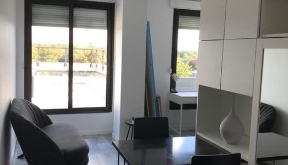 Logement �tudiant Studio &agrave; Suresnes (92150)