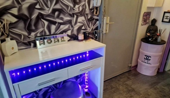 Logement �tudiant Studio &agrave; Suresnes (92150)