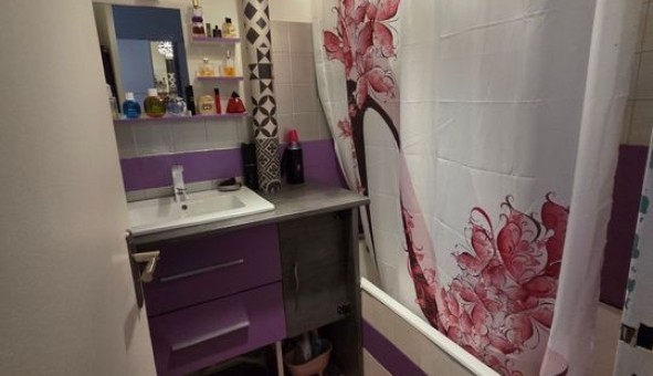 Logement �tudiant Studio &agrave; Suresnes (92150)