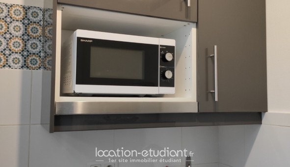 Logement �tudiant Studio &agrave; Suresnes (92150)
