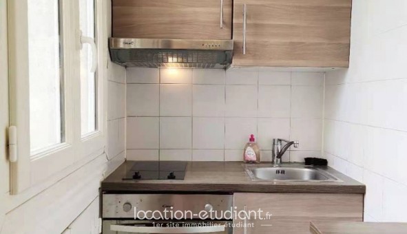 Logement �tudiant Studio &agrave; Suresnes (92150)