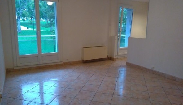 Logement tudiant Studio à Talant (21240)