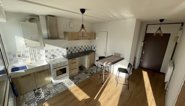 Logement tudiant Location Studio Vide Talence (33400)