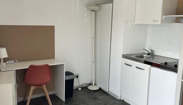 Logement tudiant Studio à Talence (33400)