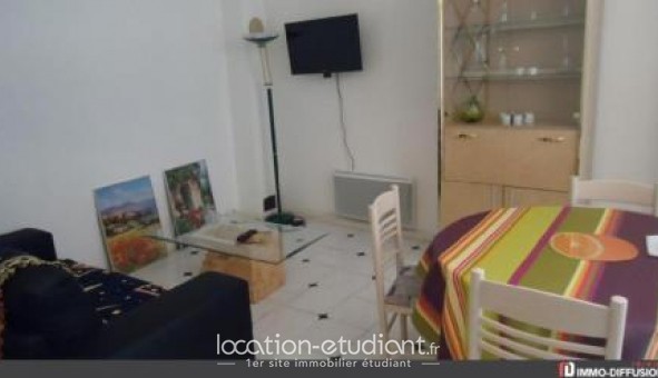 Logement tudiant Studio à Tarascon sur Arige (09400)