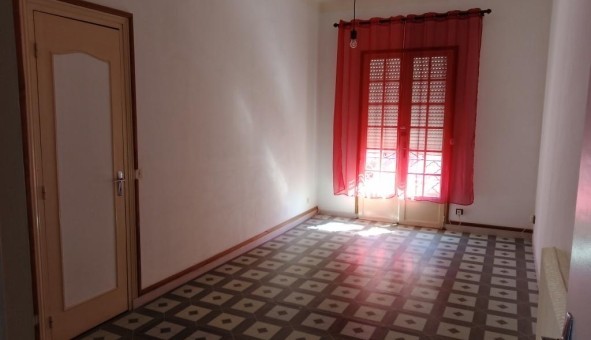 Logement tudiant Studio à Tarbes (65000)