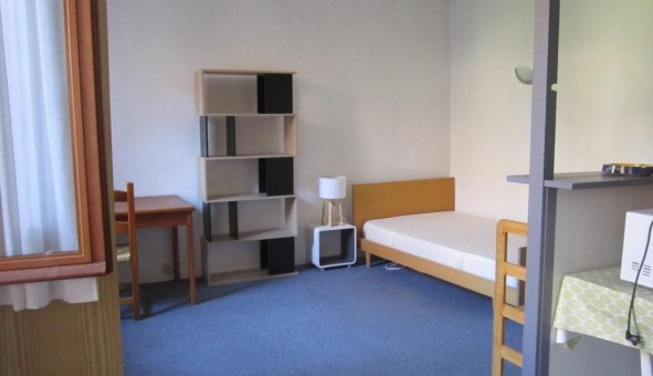 Logement tudiant Studio à Tarbes (65000)