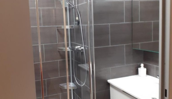 Logement tudiant Studio à Tassin la Demi Lune (69160)