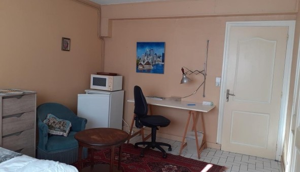 Logement �tudiant Studio &agrave; Tassin la Demi Lune (69160)