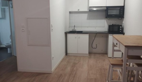 Logement tudiant Location Studio Vide Thiais (94320)