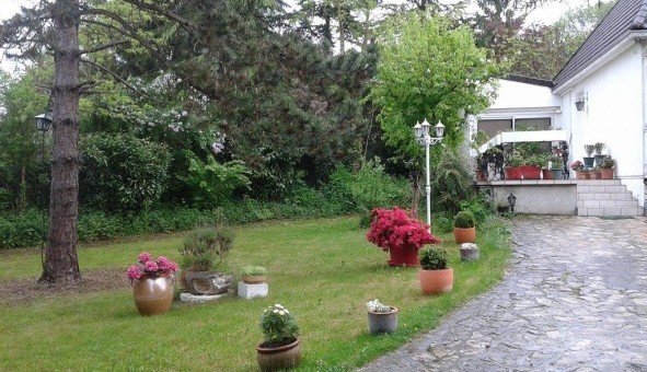 Logement tudiant Studio à Torcy (77200)